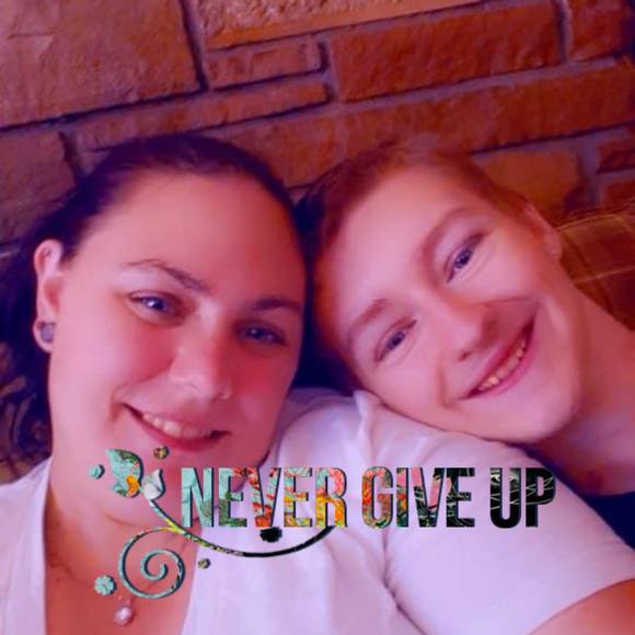 Meet your Posher, Sara - Picture 1 of 1